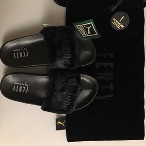 FENTY sold out!!! LEADCAT BLACK-PUMA SILVER